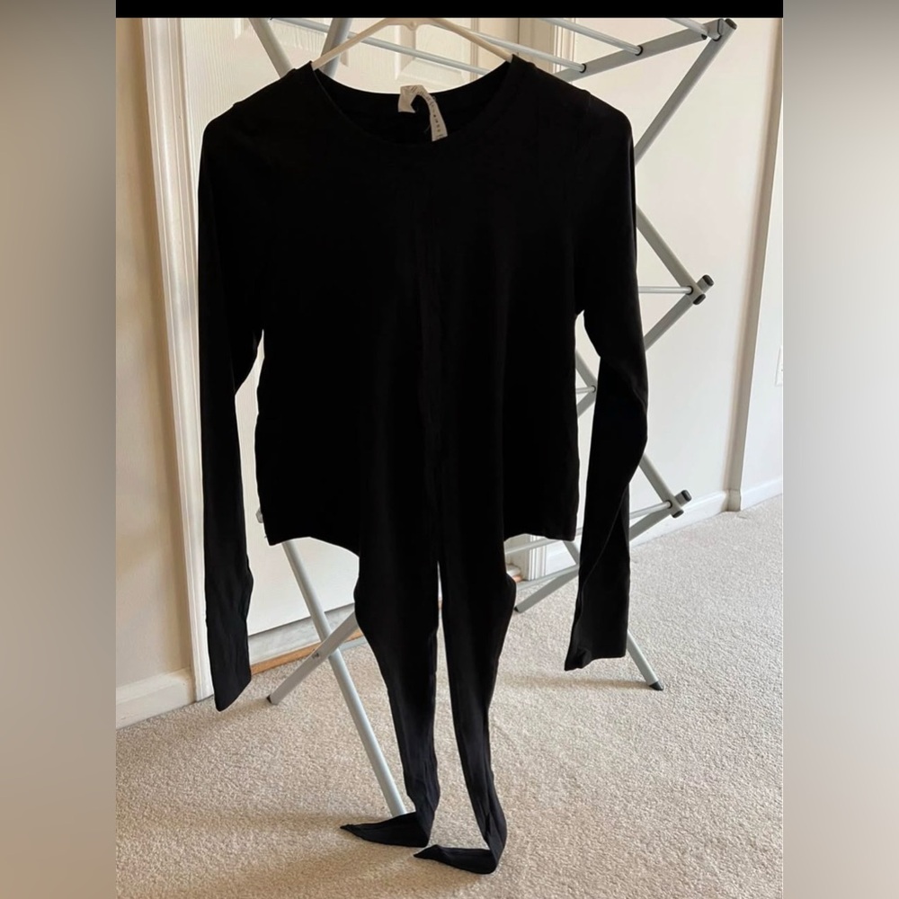 Lululemon Time to Restore Long Sleeve size 6